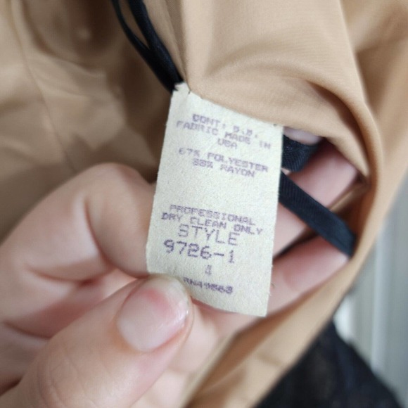 Victor Costa Womens Dress Vtg Black Lace Corset 80s Gothic Prom Puff Gown Size 4 - Picture 13 of 13